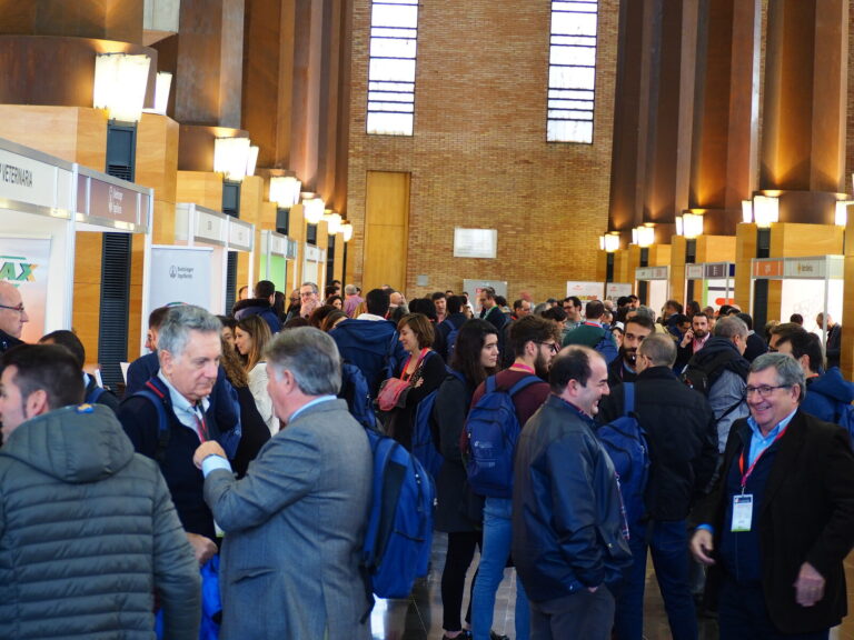 HALL AUDITORIO (2) · VI Congreso ANAVEPOR (Zaragoza, 2018)